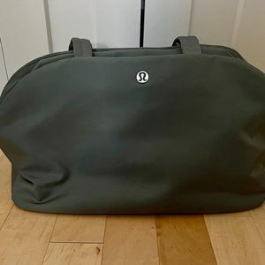 Lululemon Go Getter Bag 2.0 ~ Sage Forest Green